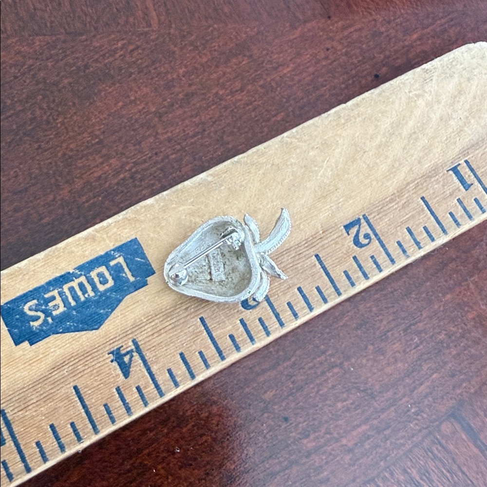 Vintage Silver Tone Strawberry Brooch - Picture 2 of 2